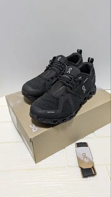 on Cloud5 Waterproof WP 블랙 26.5cm
