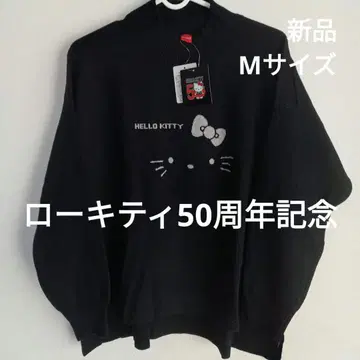 새상품 헬로키티 50주년 기념 블랙 하이넥 스웨터 M 사이즈