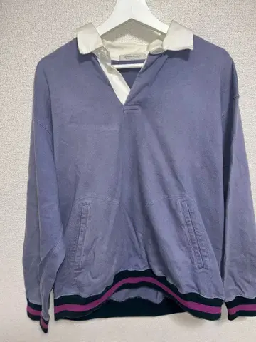 JOURNAL STANDARD 카라 부착 맨투맨