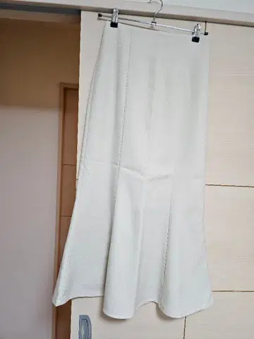 울라이크 머메이드 스커트