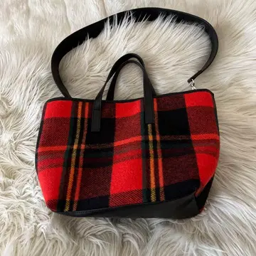 빨간색과 블랙 체크 무늬 토트백