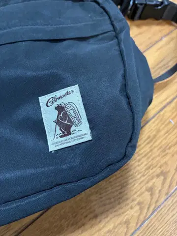 코브 마스터 블랙 숄더백