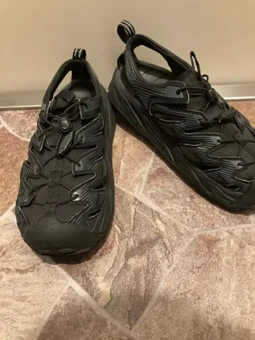 [ 새상품급 ] 호카오네오네 호파라 샌들 26cm