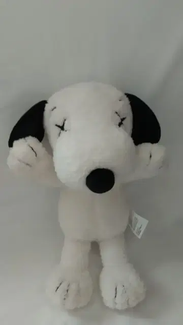 스누피 유니클로 KAWS 콜라보 봉제 인형