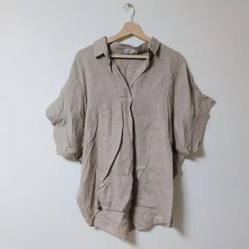 새상품급 이네드 베이지 숏 슬리브 린넨 셔츠 [9/M]