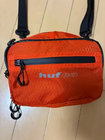 huf 숄더백 오렌지