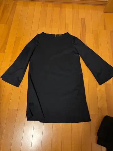 Noble 네이비 7부 소매 미니 원피스