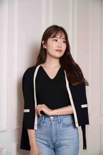 herlipto Multi-Layered Bicolor Cardigan