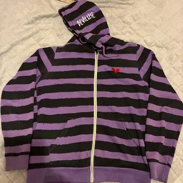 DEVILUSE 보라색과 블랙 보더 후드티