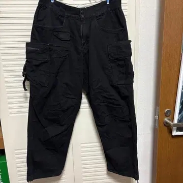 LAKH 블랙 카고 팬츠