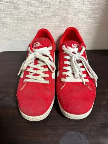 VANS 레드 스니커즈