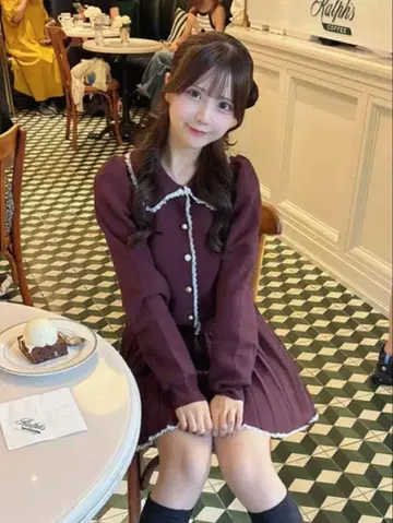 레이스 니트 가디건 안감 부착 플리츠 스커트 셋업 보르도