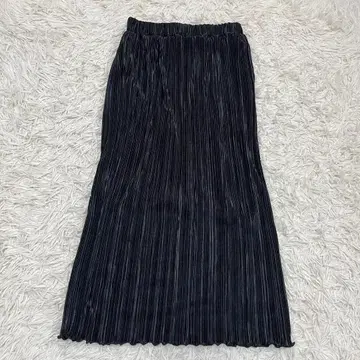 [ 로리즈팜 ] 롱 플리츠 스커트 F 블랙 광택 고급 깔끔함