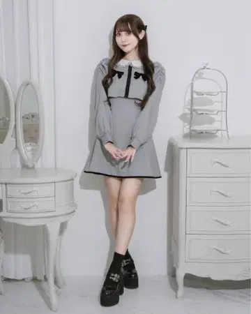 pium 더블 리본 레이어드 플레어 원피스