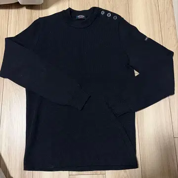 SAINT JAMES 네이비 컬러 니트 스웨터