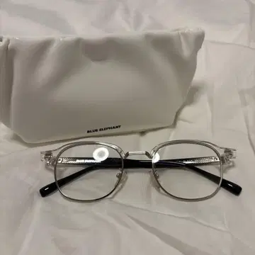 BLUE ELEPHANT 클리어 안경