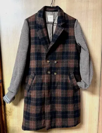 체스터 코트 체크 리브