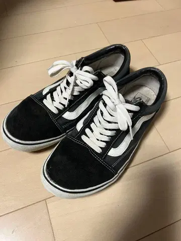 Vans 블랙/화이트 스니커즈