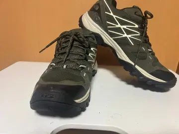 THE NORTH FACE 트레킹 슈즈 그레이