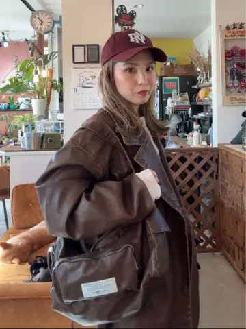 [ WILLIAM B. ELIOTT ] 인조 가죽 페이드 자켓