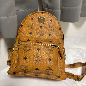 MCM 브라운 백팩