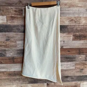 [ 미사용 ] VIKTORIA CHAN 피쉬 테일 타이트 스커트 M