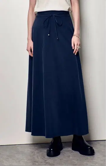 피브릴 바이아스 내로우 스커트