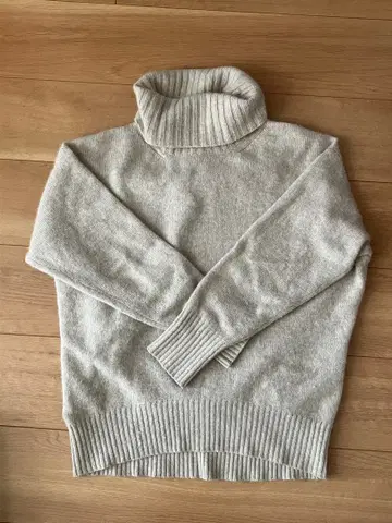 SLOBE IENA 터틀넥 스웨터