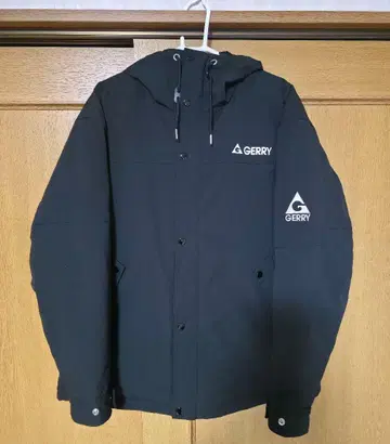 GERRY 오버 사이즈 후드 패딩 자켓 블랙