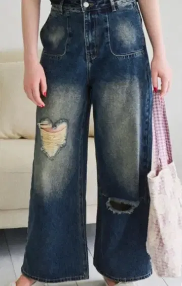 idem heart damage denim 하트 데미지 데님 팬츠