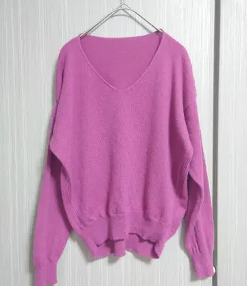 poshAlma 핑크 캐시미어 V넥 돌먼풍 니트 스웨터 긴팔