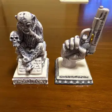 NEIGHBORHOOD 네이버후드 가챠 2체 세트