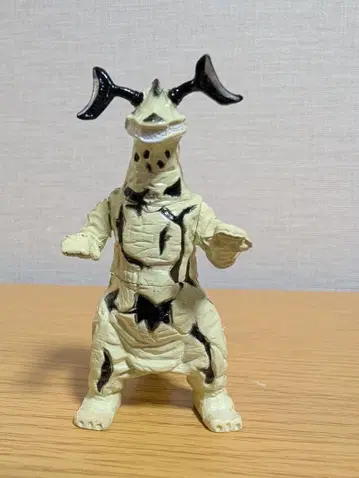 엘레킹 반다이 HG 가샤폰 피규어