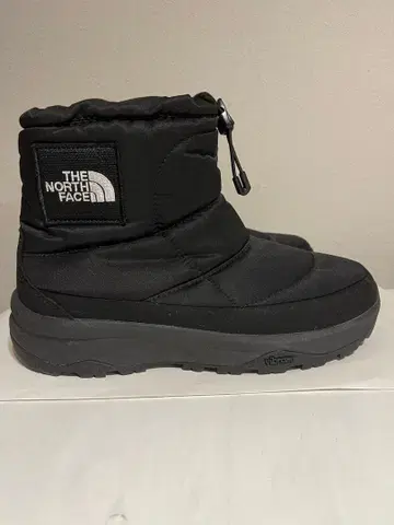 THE NORTH FACE 블랙 부츠