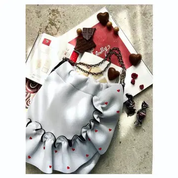 발렌타인 한정판 RAPTURE 라프처 네이플스 체인 호보 미니