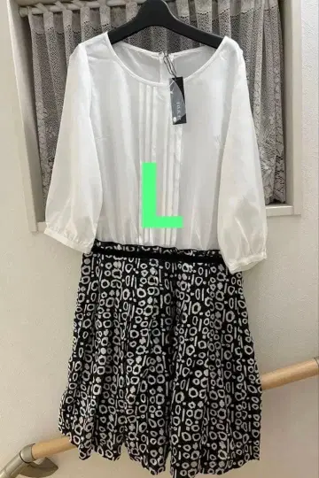 [기간 한정] dinos Rule 도킹 원피스 L 택 포함 새상품