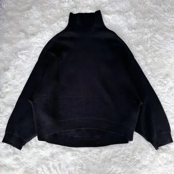 뮤즈 두지엠 클라세 터틀 니트 캐시미어 혼방 실크 혼방 블랙