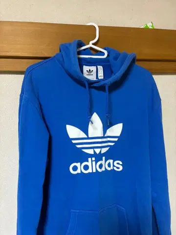 adidas 파랑 후드 부착 후드티 L 사이즈 아디다스