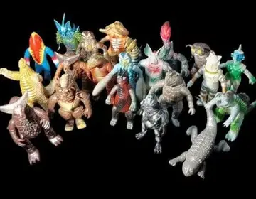 반다이 울트라 괴수 소프트 비닐 거의 초기 제품 22체 일괄
