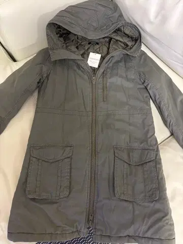 [ 새상품 미사용 일부 택 있음 ] OZOC 오조크 후드 부착 모즈 코트