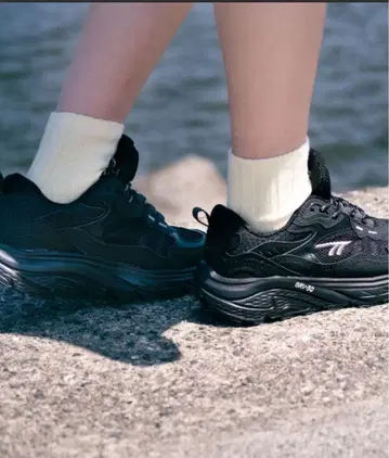 HI-TEC/하이테크/스니커즈 BLACK 23.5cm