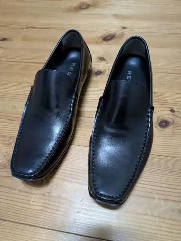 REGAL 블랙 가죽 드레스 슈즈