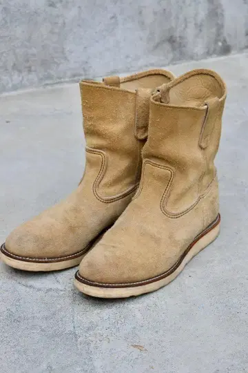 REDWING 레드윙 8168 러프 아웃 스웨이드 깃털 택 9.5E