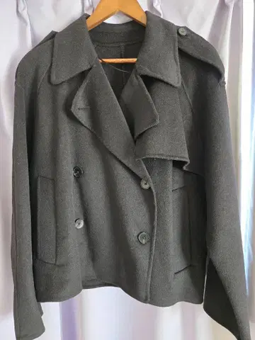 ZARA 블랙 더블 브레스트 자켓