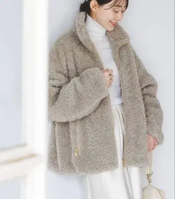 TATRAS 보아 자켓 루엘라 그레이 02사이즈