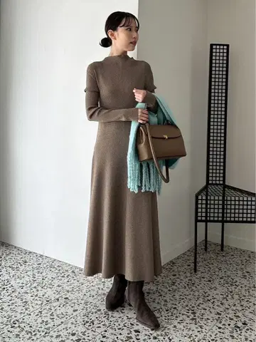 멀티 WAY 오프숄더 리브 니트 원피스 라메 니트