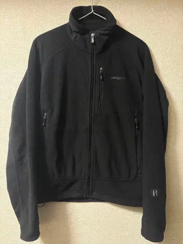 [ 희귀 인기 ] 파타고니아 R4 라이트웨이트 자켓 USA 재료