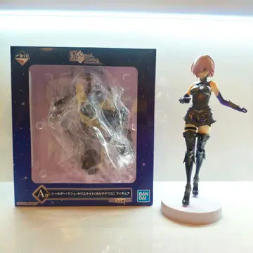 FGO 제일복권 A상 마슈 키리에라이트 피규어 2개 세트