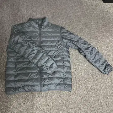 UNIQLO 그레이 다운 자켓 M