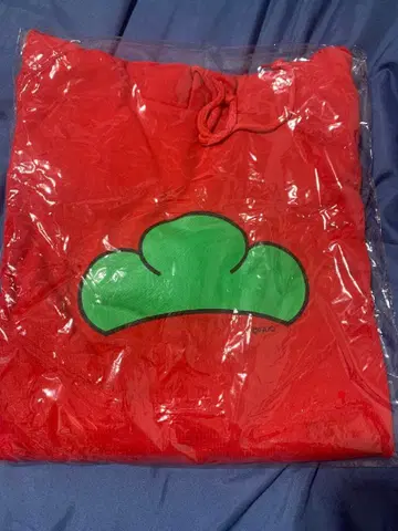 미사용 새상품 오소마츠 6쌍둥이 후드티 (오소마츠)